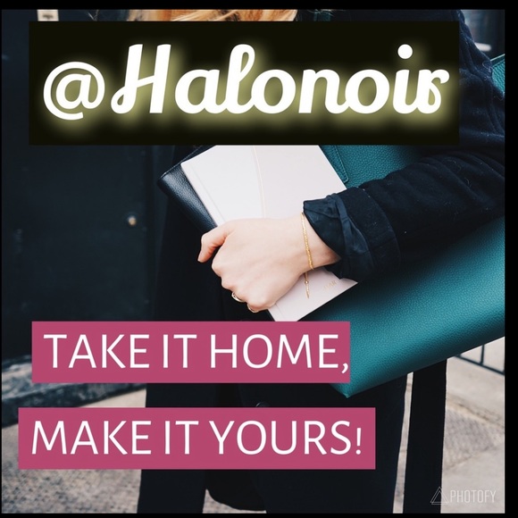 NEW•SELENA VINTAGE STYLE CRYSTAL STATEMENT EARRINGS• - Picture 11 of 12